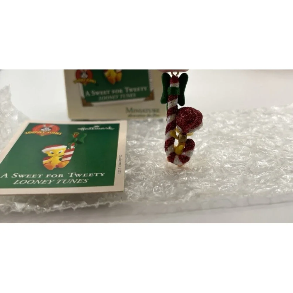 Hallmark Keepsake Ornament miniature 2003 A Sweet for Tweety Looney Tunes NOB